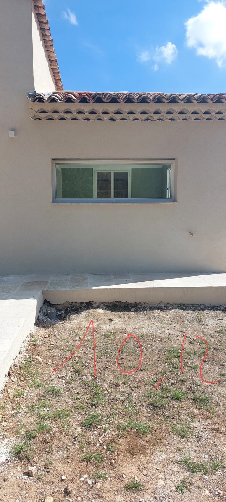 Rénovation façade enduit finition frottassée à Venelles