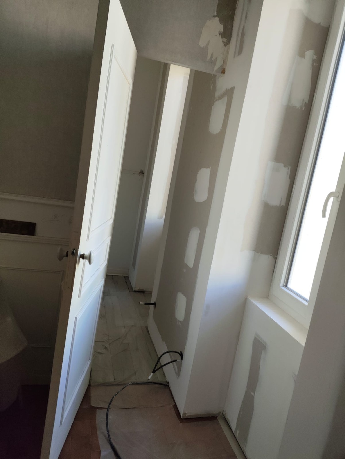 Isolation thermique intérieure pour maison ancienne à Aix-en-Provence : Économies d'énergie garanties