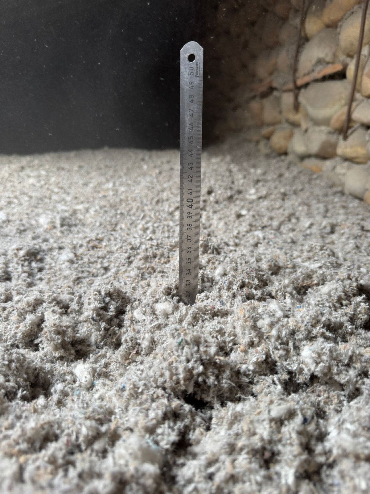 Isolation de combles perdus en Ouate de cellulose en R7 à Pertuis, matériaux performant et écologique