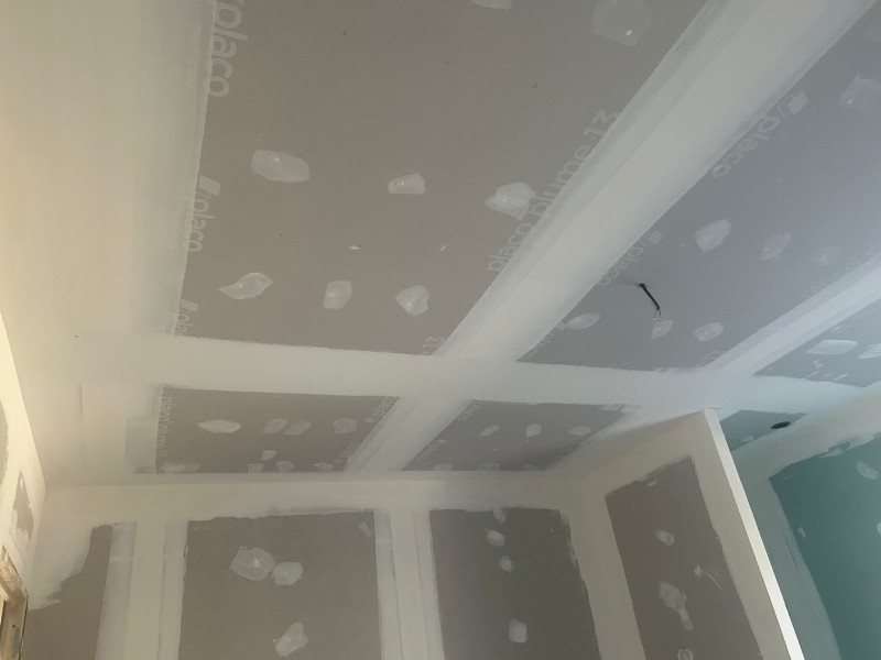 Pose de placo dans une maison neuve, prix attractif et devis gratuit à Marseille