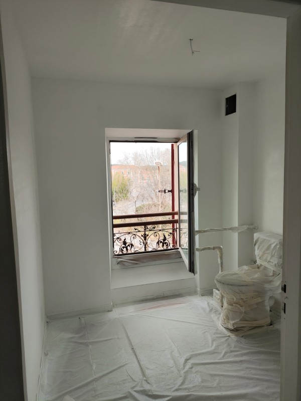 Renovation de bureau en peinture projet rions Airless à Gardanne 