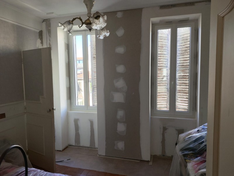 Isolation thermique intérieure pour maison ancienne à Aix-en-Provence : Économies d'énergie garanties