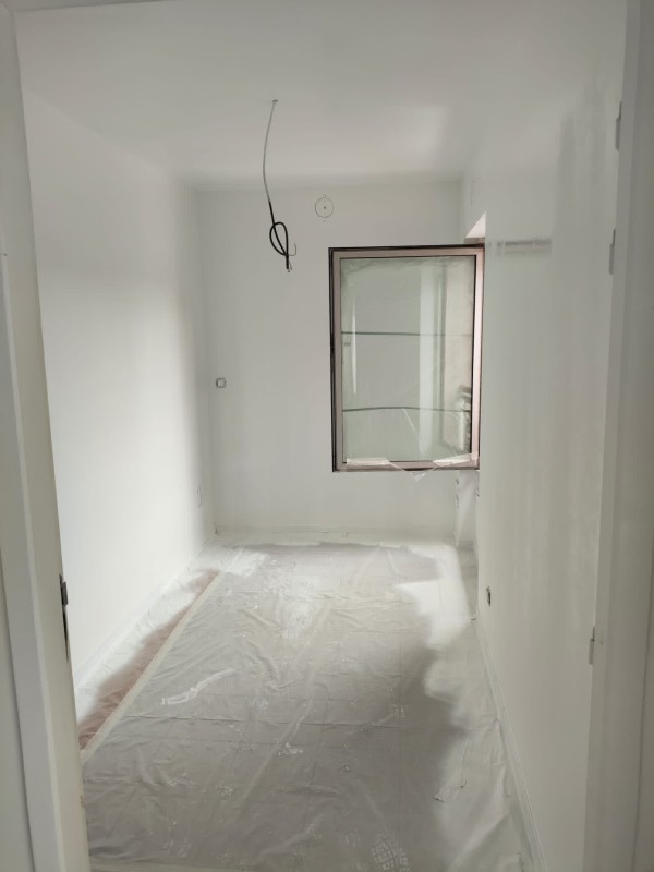 Renovation de bureau en peinture projet rions Airless à Gardanne 