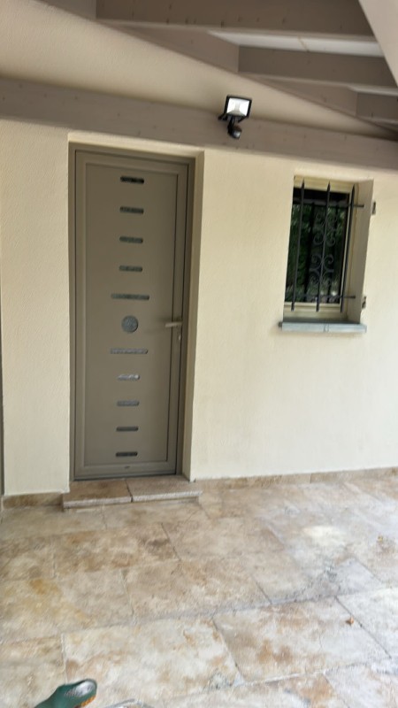 Ravalement de façade avec peinture thermo-réflective à Barjols : Fraîcheur estivale et durabilité