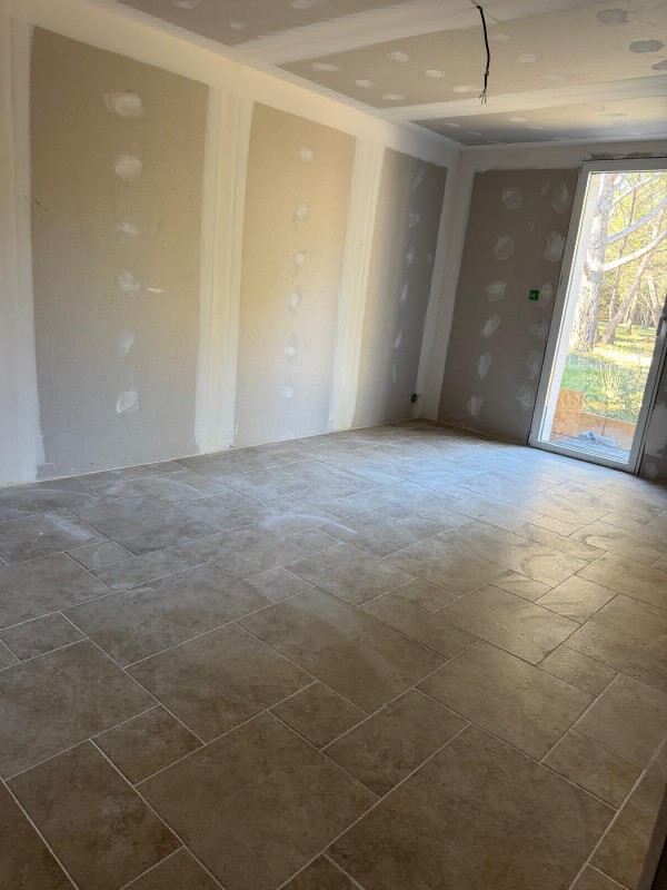 Pose de carrelage en Opus par nos carreleurs professionnels, Lambesc dans les bouches du Rhône
